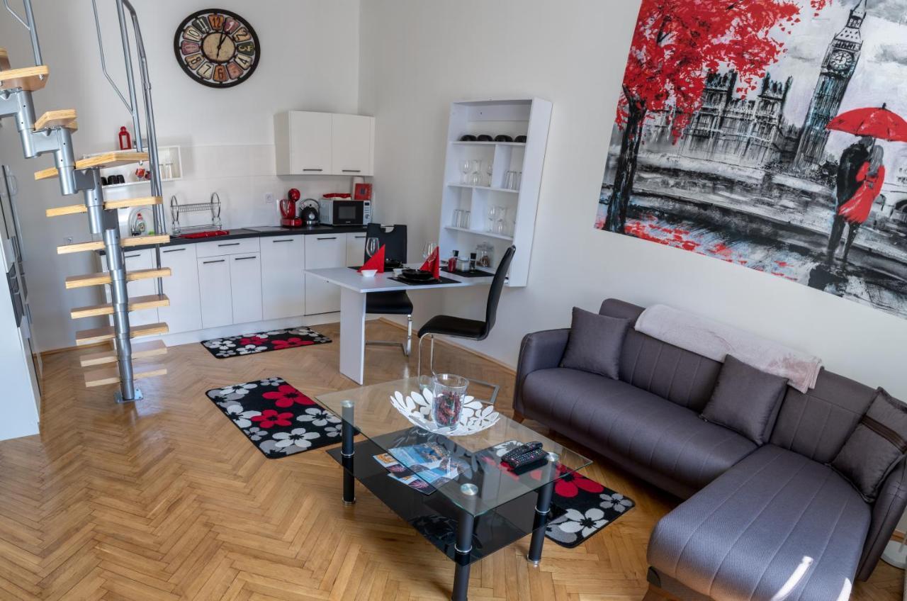 Apartamento Biztos Kuckó Szeged Exterior foto