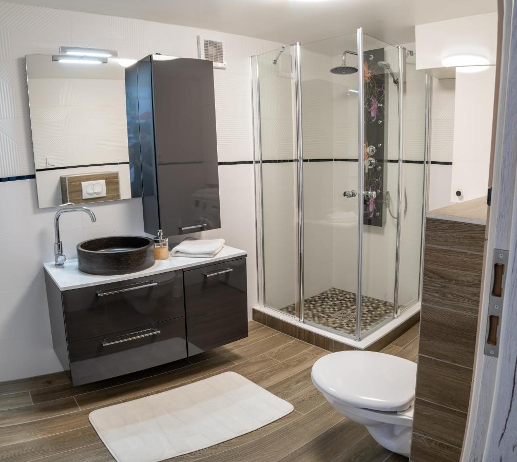 Apartamento Biztos Kuckó Szeged Exterior foto